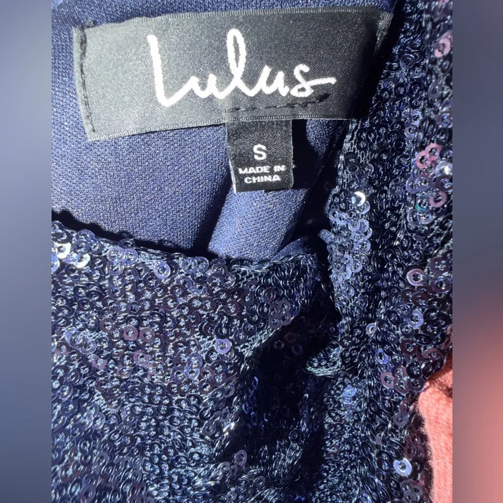 Lulus Navy Blue Sequin Mini Dress 3/4 Sleeve Size S | Modeled on Size M - Picture 8 of 8